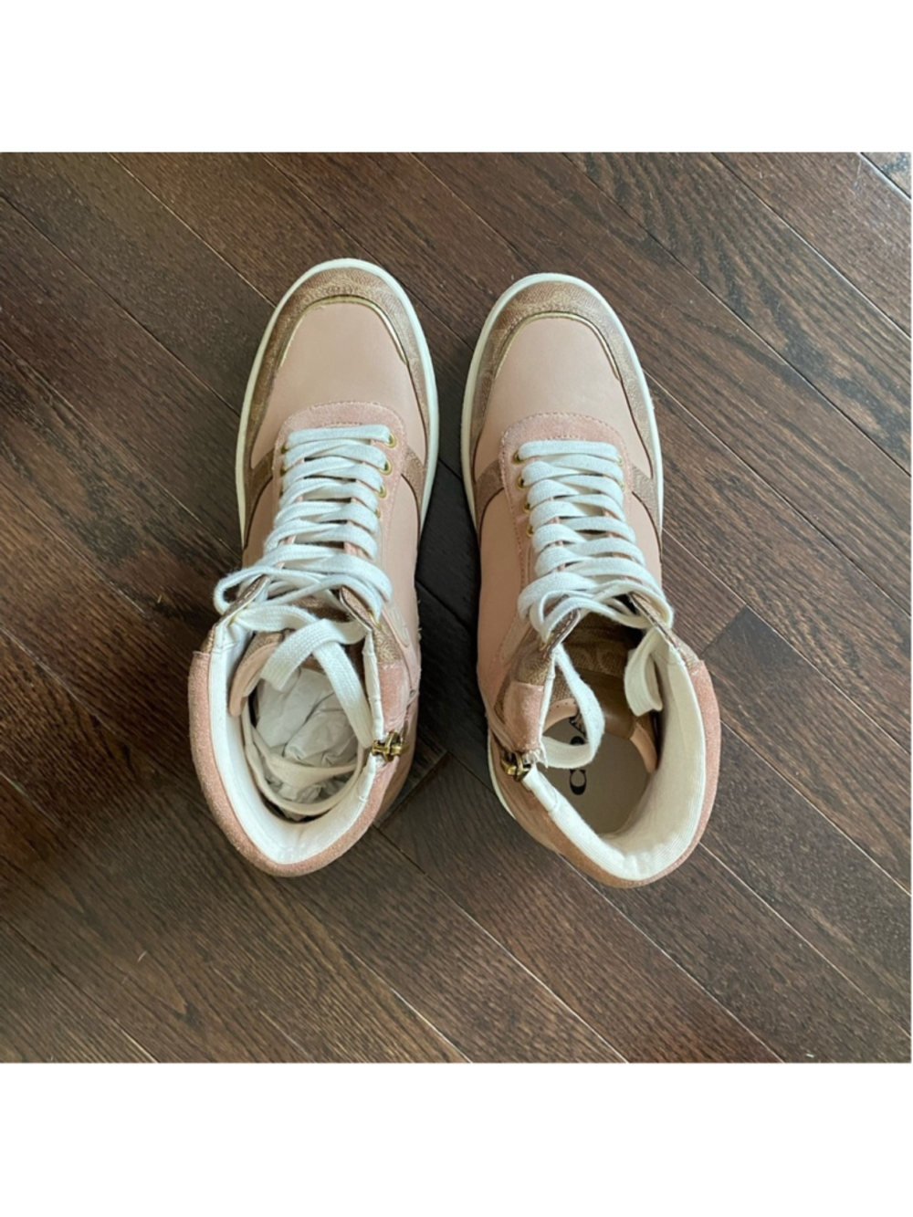 Coach C220 CC Sz 6 Leather High-Top Sneakers Like New - Picture 4 of 10